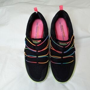 Skechers  Colorful Road Sneaker - Women's size 8